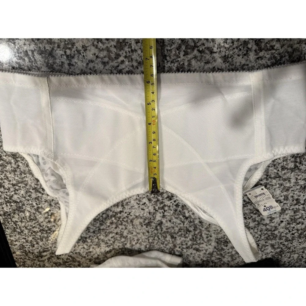 Vintage Bestform Women's 40B Beauty Collection Bra Style# 6300 NWT Front Clasp - Picture 4 of 6